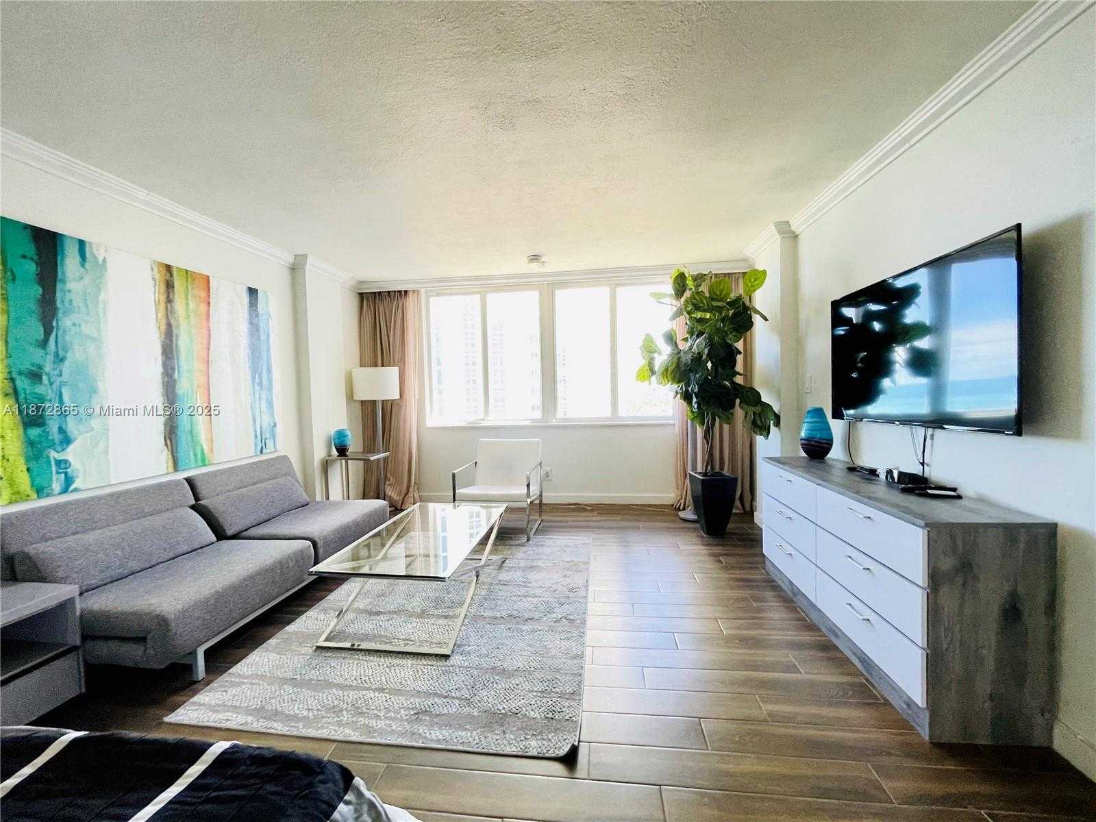 Small Image of 19201 COLLINS AVE #504, Sunny Isles Beach Number 9