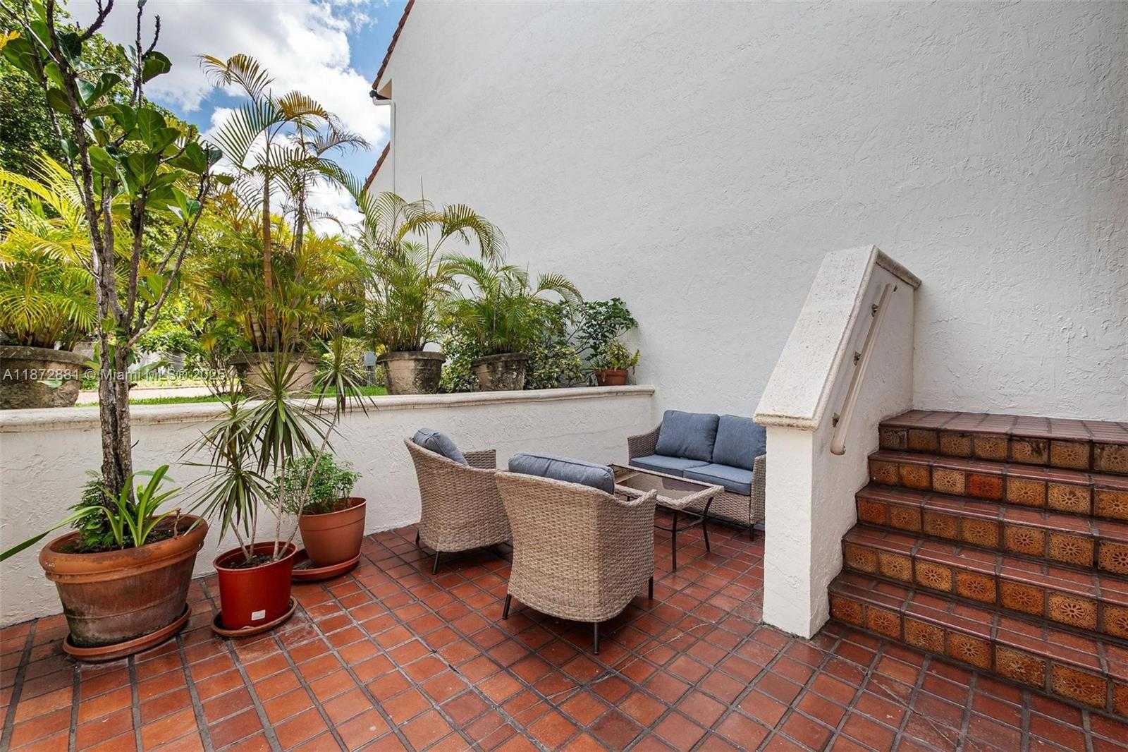 Small Image of 2000 SOUTH BAYSHORE DR #72, Miami Number 35