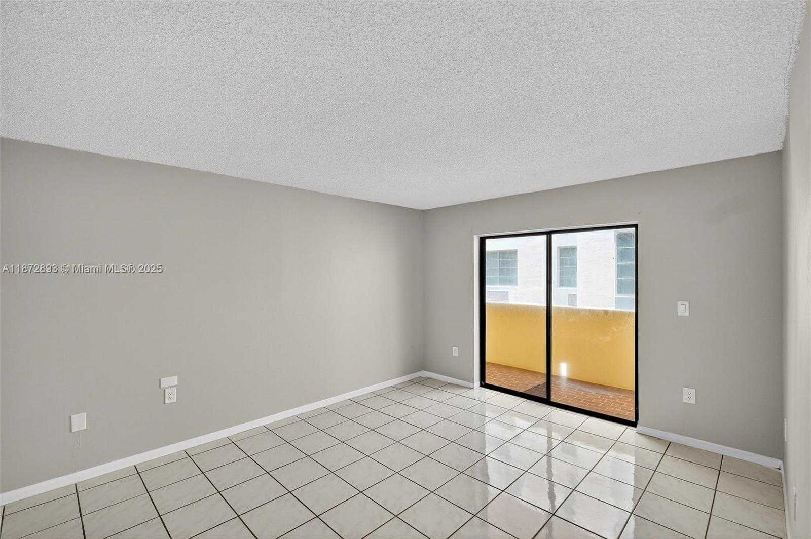 Small Image of 2924 COLLINS AVENUE #501, Miami Beach Number 24