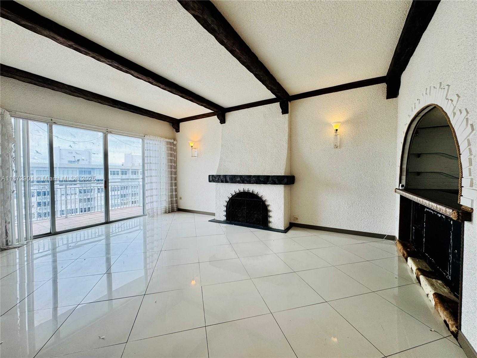 Small Image of 18071 BISCAYNE BLVD #PH03 & PH04, Aventura Number 28