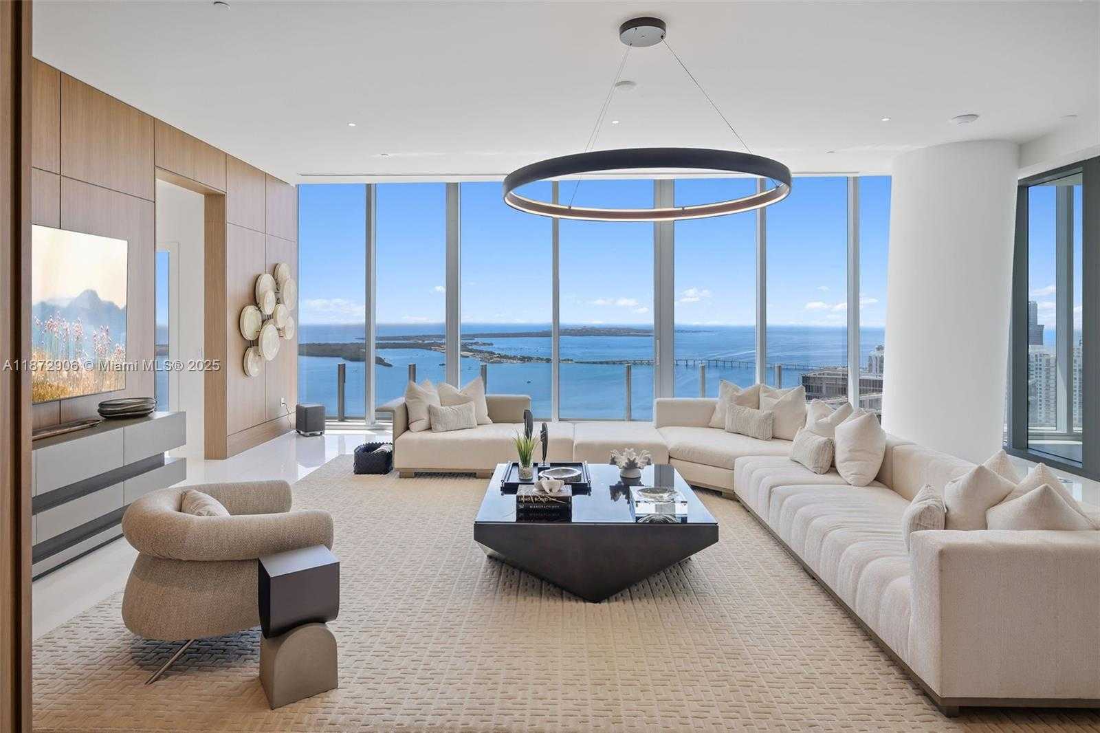 Small Image of 300 BISCAYNE BLVD WAY #PH6001, Miami Number 10