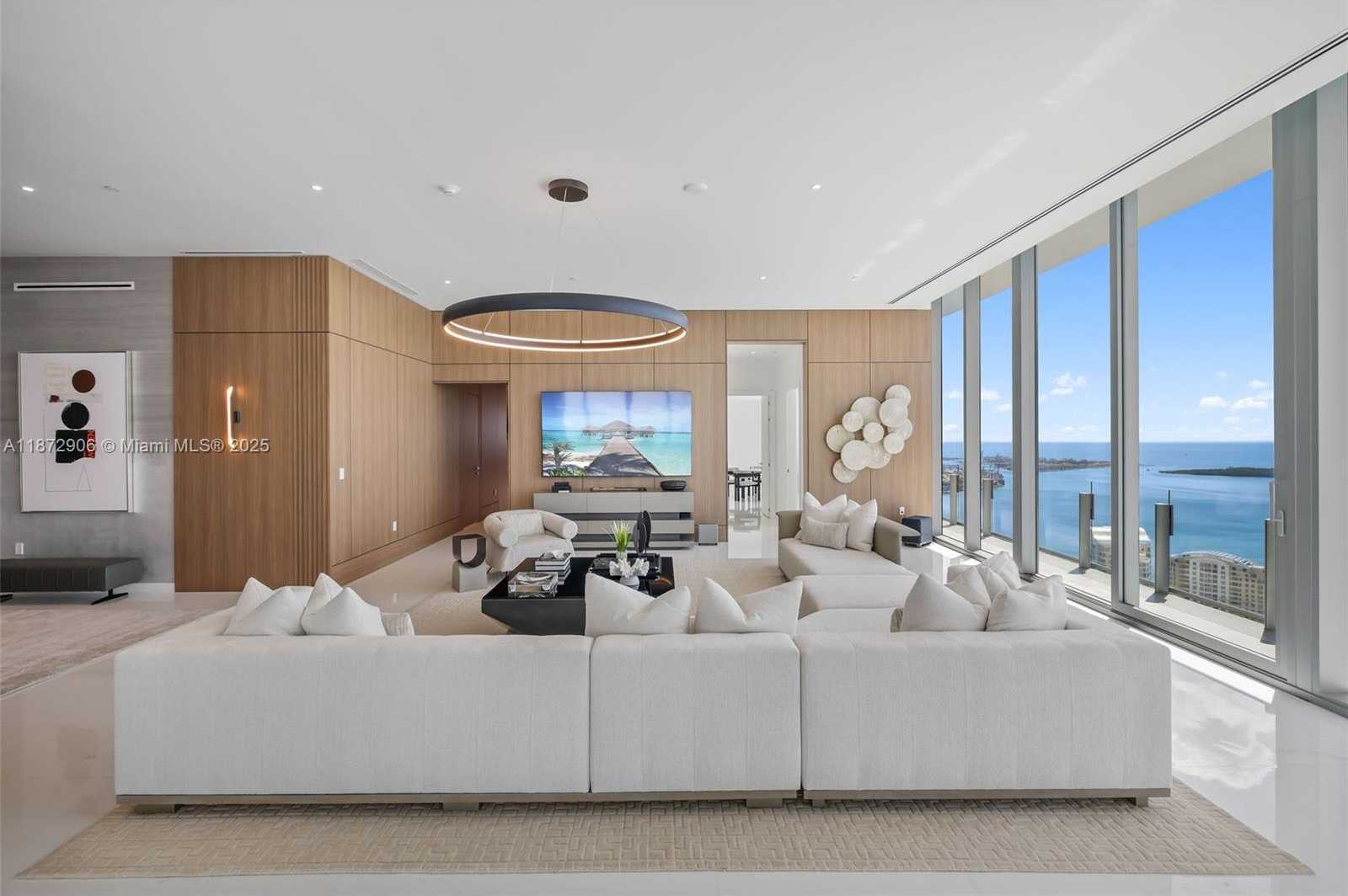 Small Image of 300 BISCAYNE BLVD WAY #PH6001, Miami Number 14
