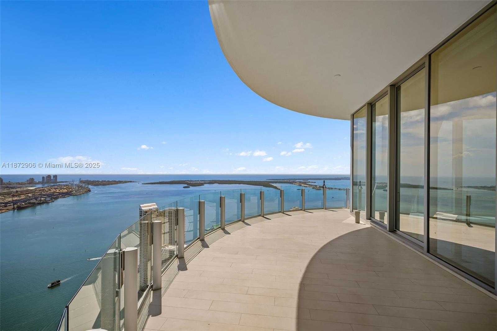 Small Image of 300 BISCAYNE BLVD WAY #PH6001, Miami Number 26