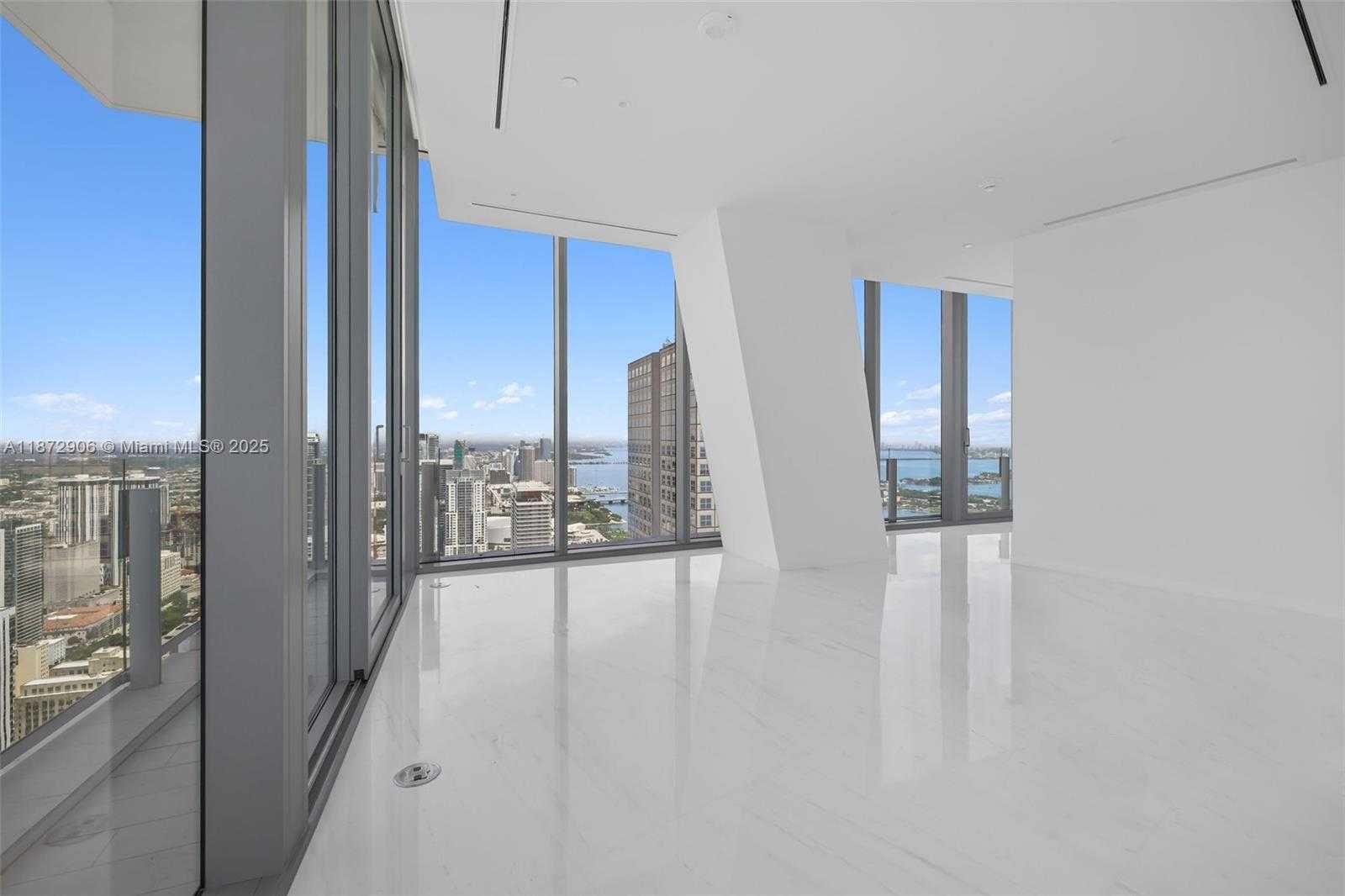 Small Image of 300 BISCAYNE BLVD WAY #PH6001, Miami Number 58