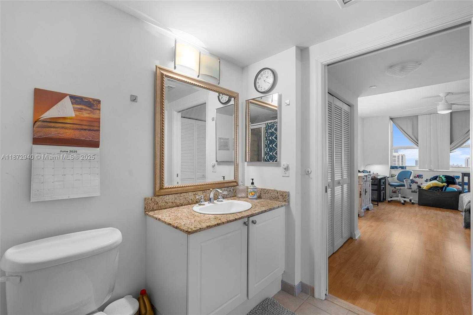 Small Image of 19501 WEST COUNTRY CLUB DR #2415, Aventura Number 21