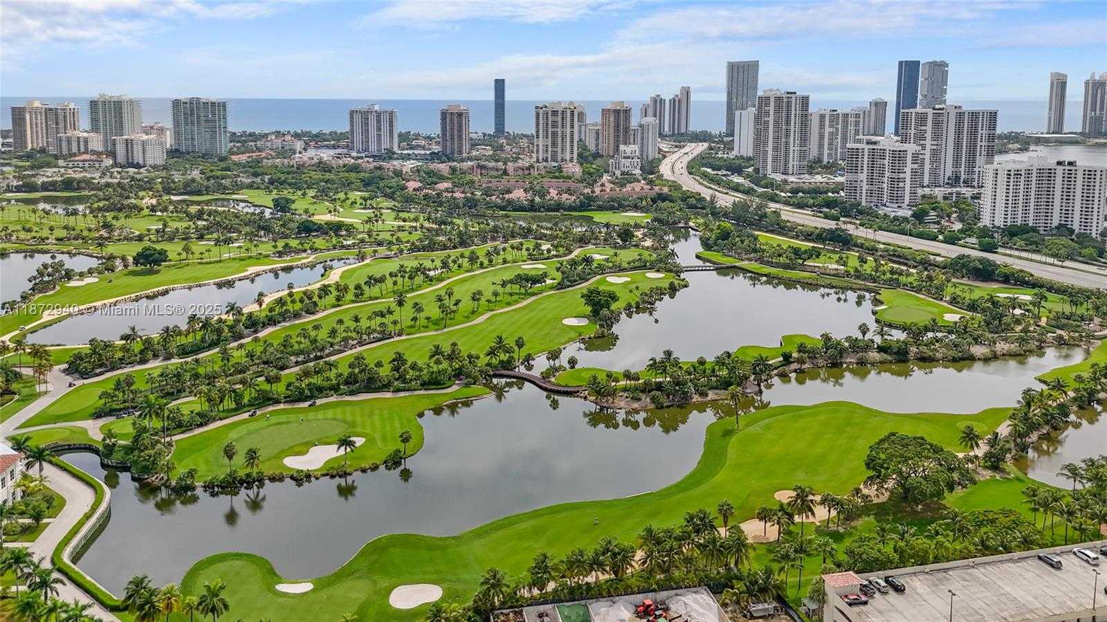 Small Image of 19501 WEST COUNTRY CLUB DR #2415, Aventura Number 3