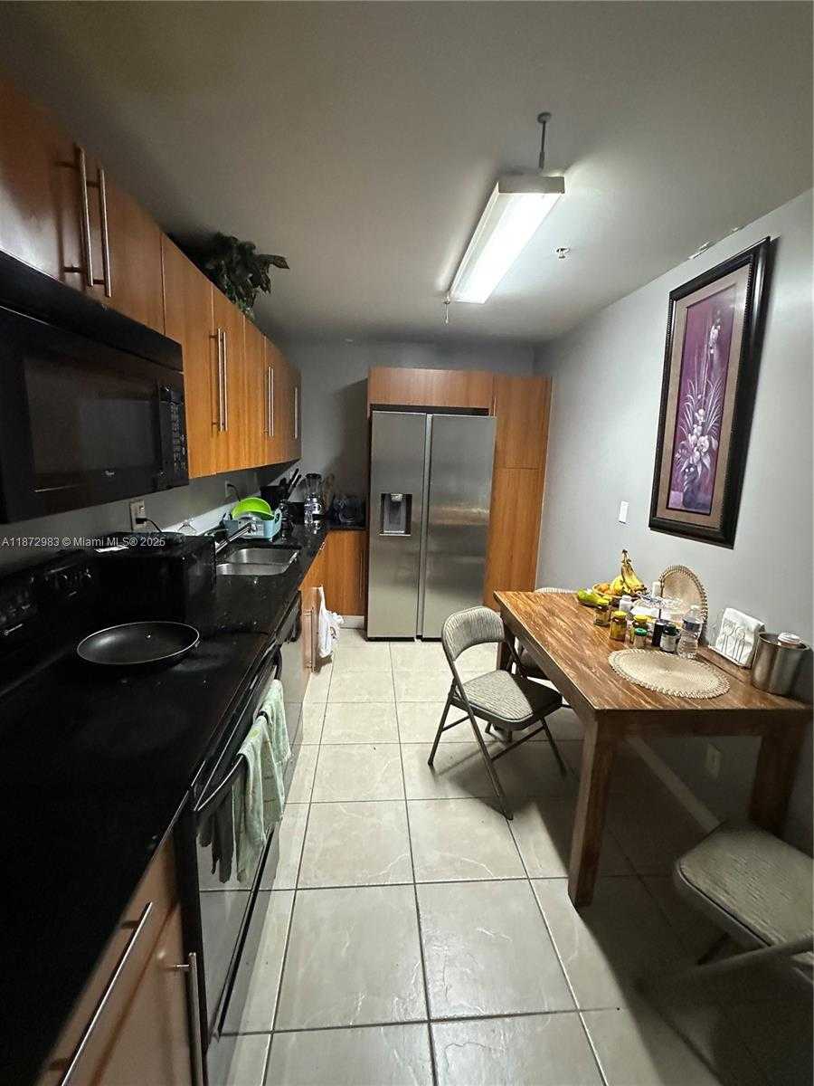 Small Image of 3001 SOUTH OCEAN DR #1549, Hollywood Number 4