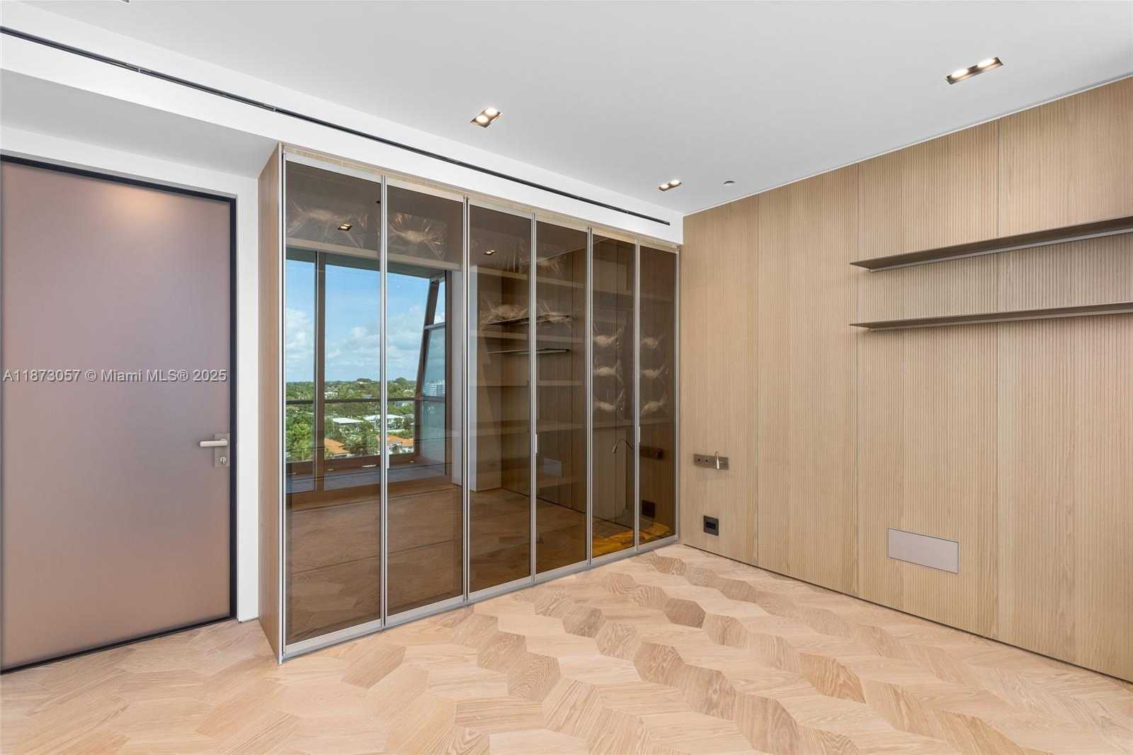 Small Image of 9349 COLLINS AVE #705, Surfside Number 22