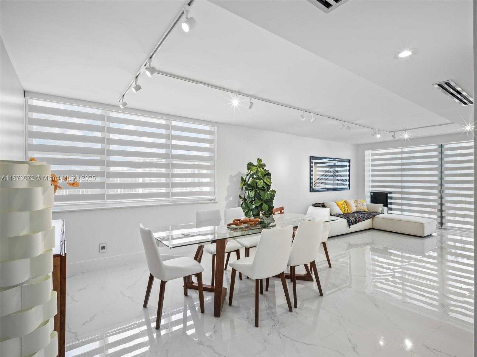 Small Image of 3180 SOUTH OCEAN DR #1101, Hallandale Beach Number 2