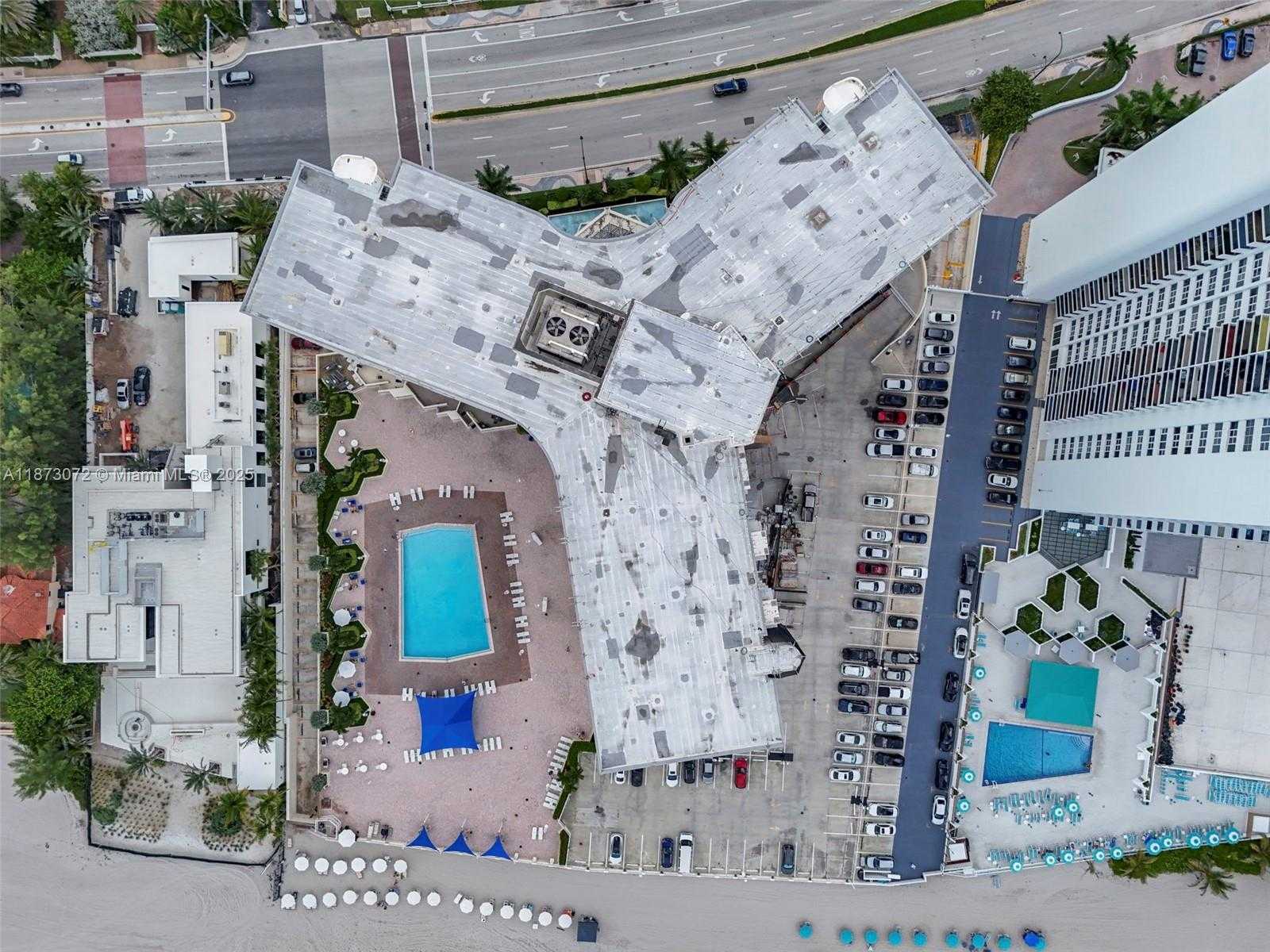 Small Image of 3180 SOUTH OCEAN DR #1101, Hallandale Beach Number 47