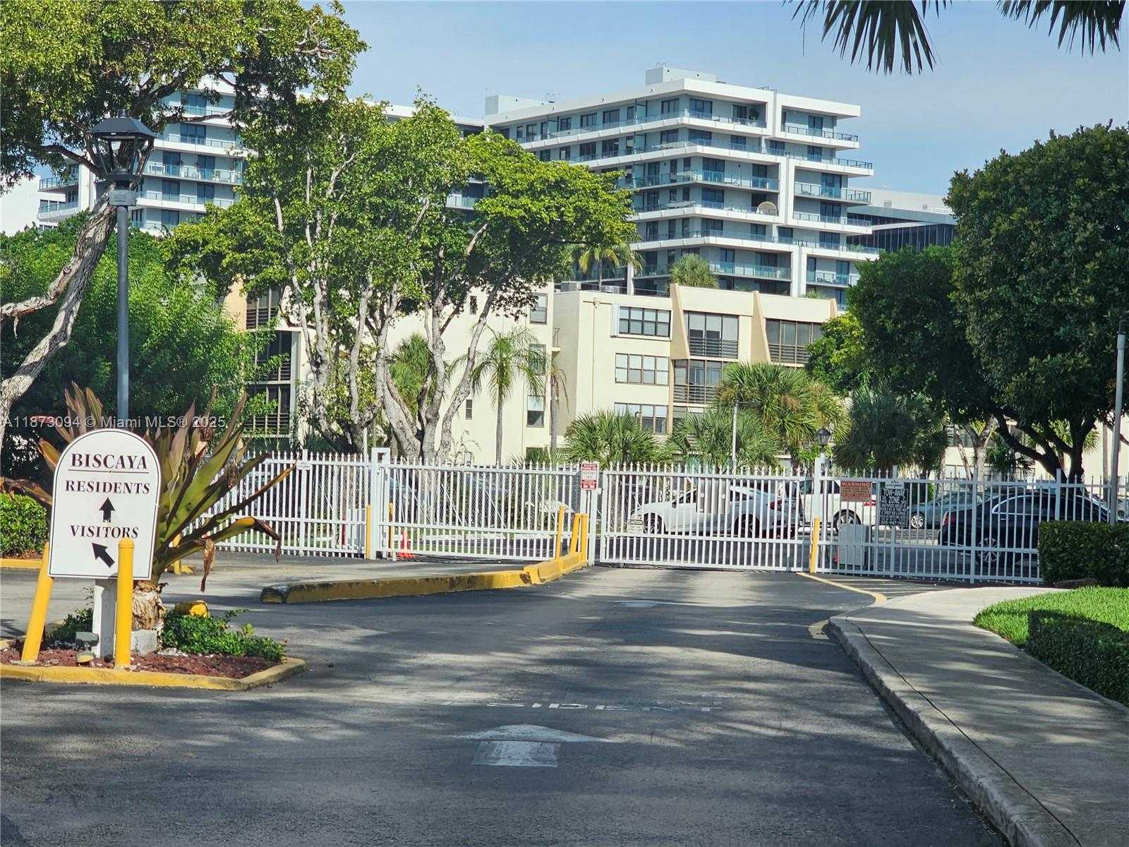 Small Image of 20400 WEST COUNTRY CLUB DR #315, Aventura Number 8