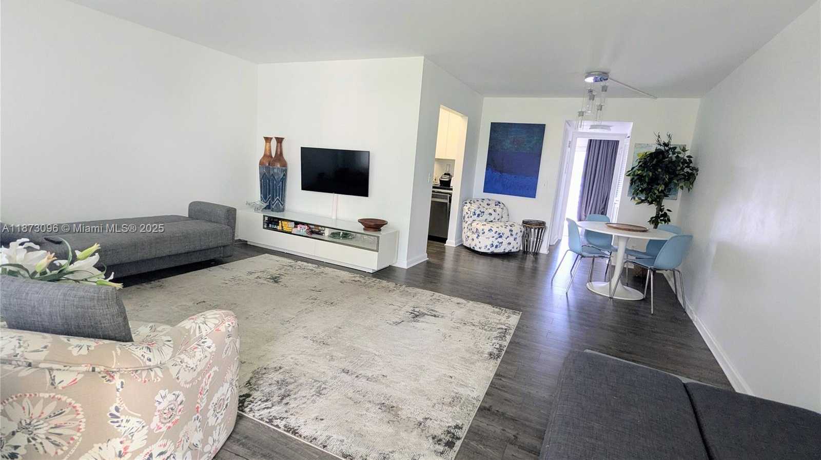 Small Image of 233 PRESTON F #233, Boca Raton Number 5
