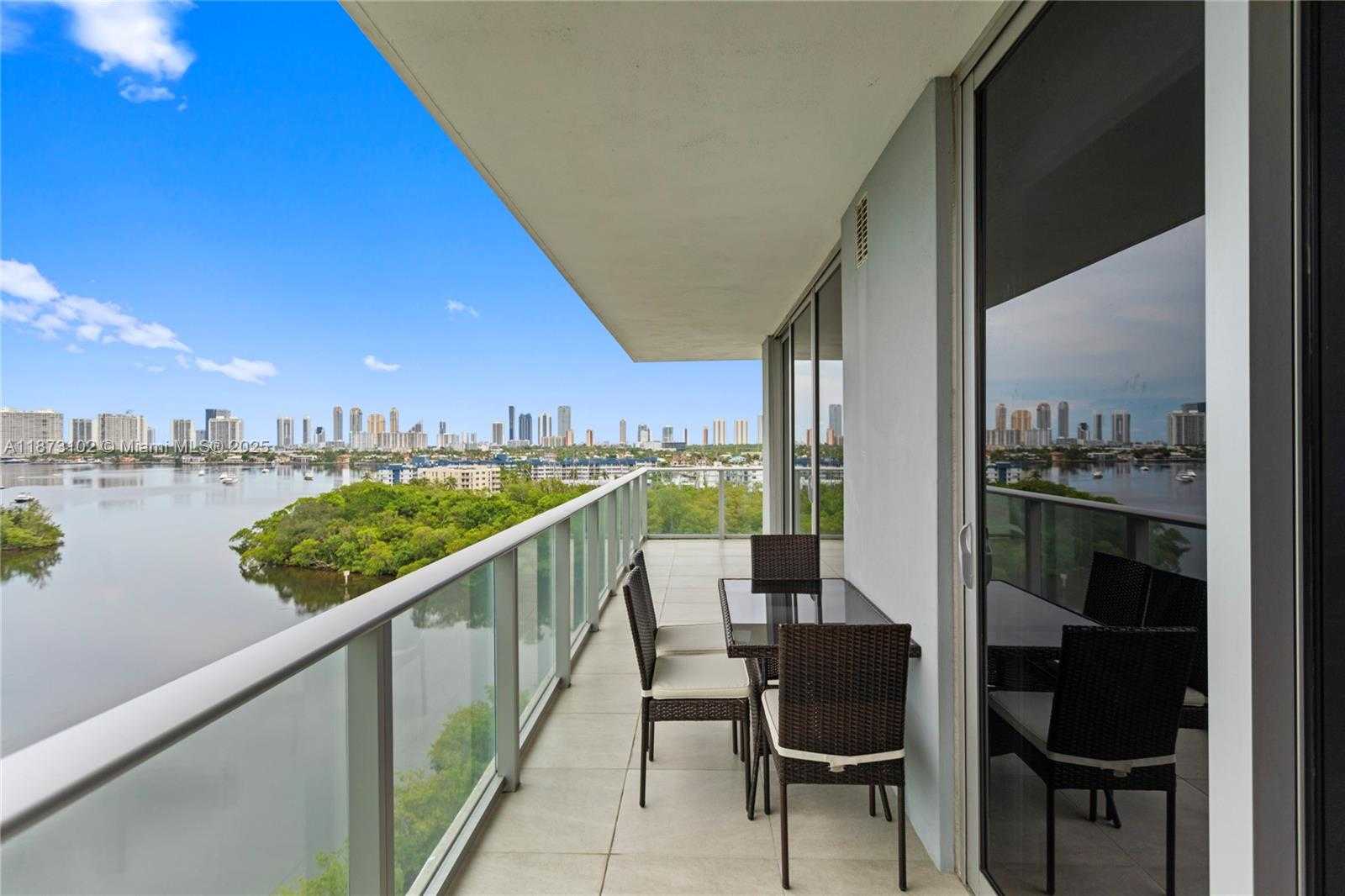 Small Image of 16385 BISCAYNE BLVD #1007, North Miami Beach Number 12