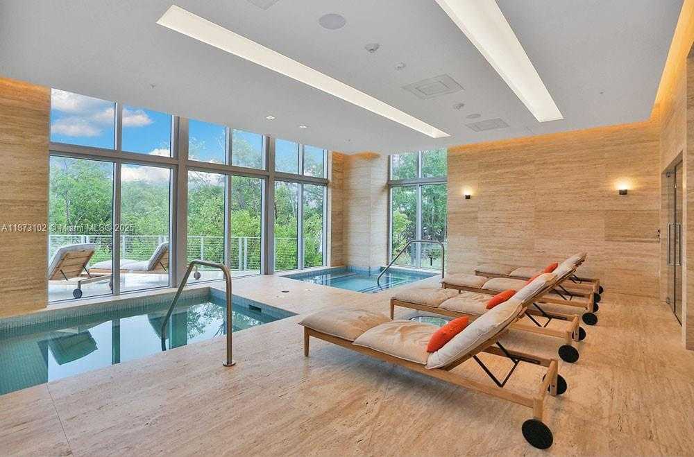 Small Image of 16385 BISCAYNE BLVD #1007, North Miami Beach Number 46