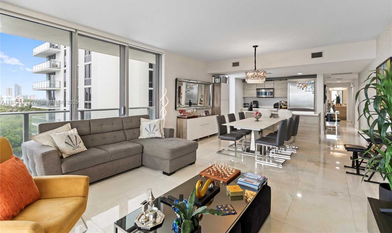 Small Image of 16385 BISCAYNE BLVD #1007, North Miami Beach Number 8