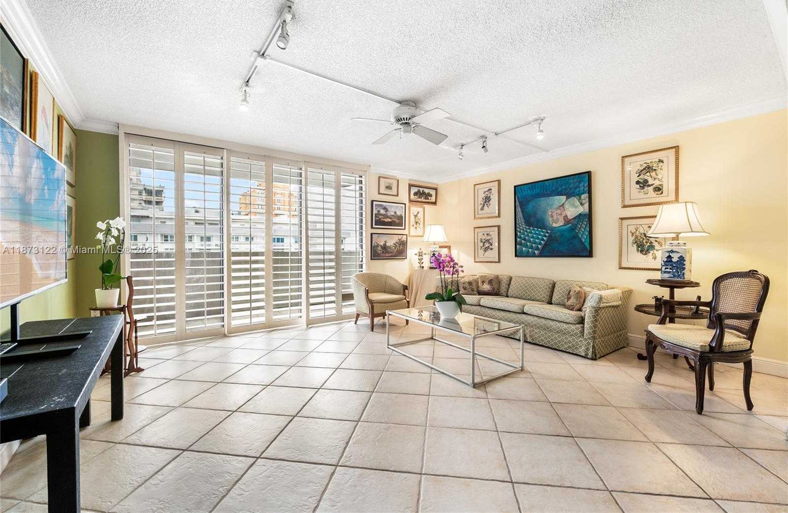 Small Image of 600 BILTMORE WAY #1205, Coral Gables Number 10