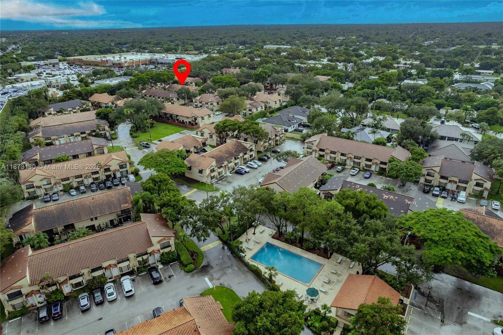 Small Image of 7820 SOUTH WEST 102ND LN, Miami Number 28