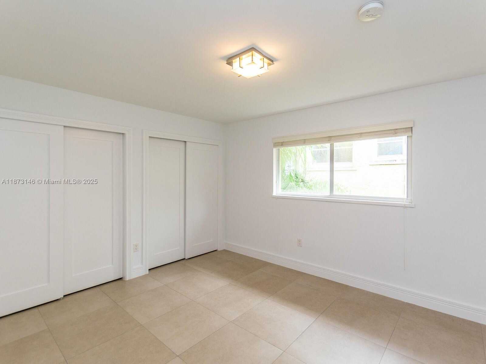 Small Image of 1310 SALZEDO ST #1310, Coral Gables Number 34