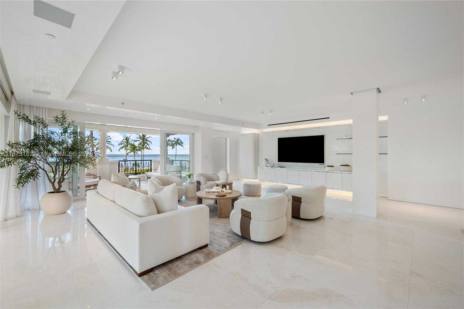 Small Image of 7921 FISHER ISLAND DR #7921, Miami Beach Number 8