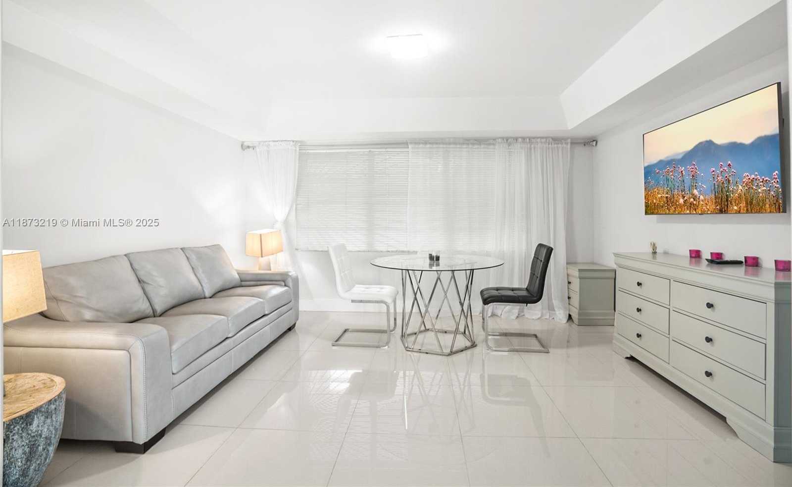 Small Image of 879 NORTH EAST 195TH ST #228, Miami Number 15