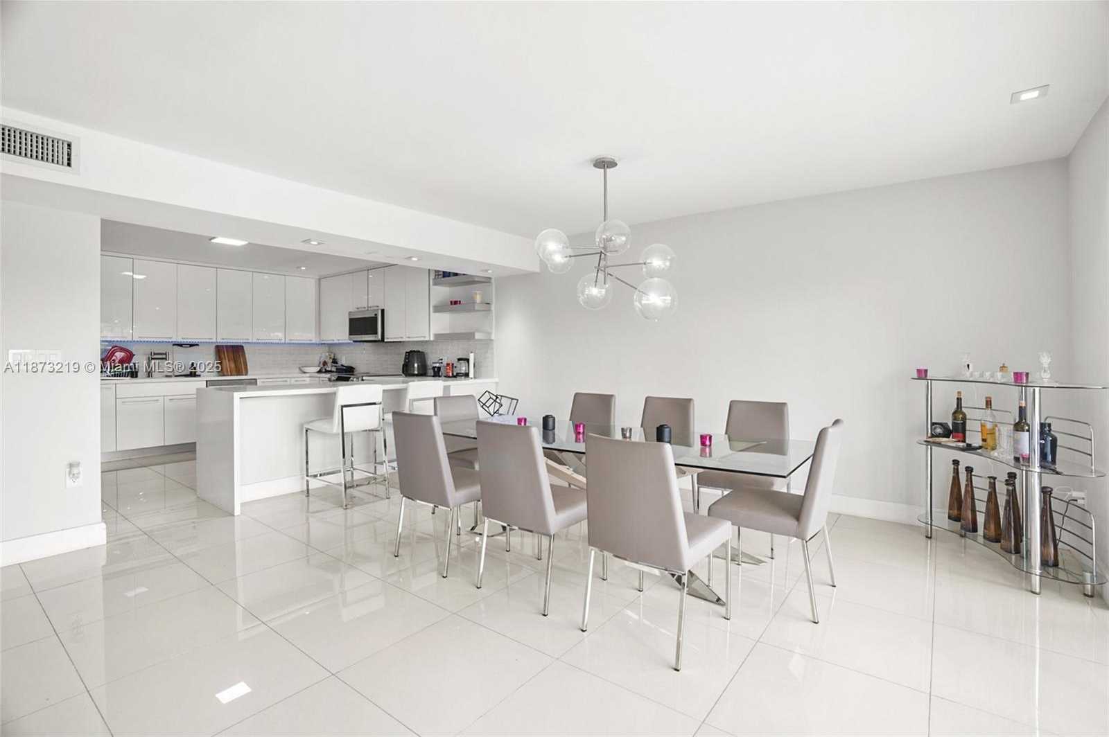 Small Image of 879 NORTH EAST 195TH ST #228, Miami Number 17