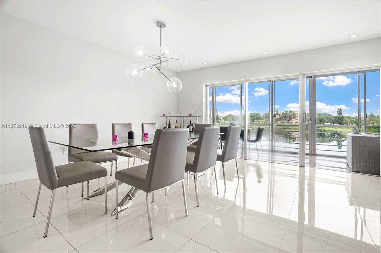 Small Image of 879 NORTH EAST 195TH ST #228, Miami Number 18