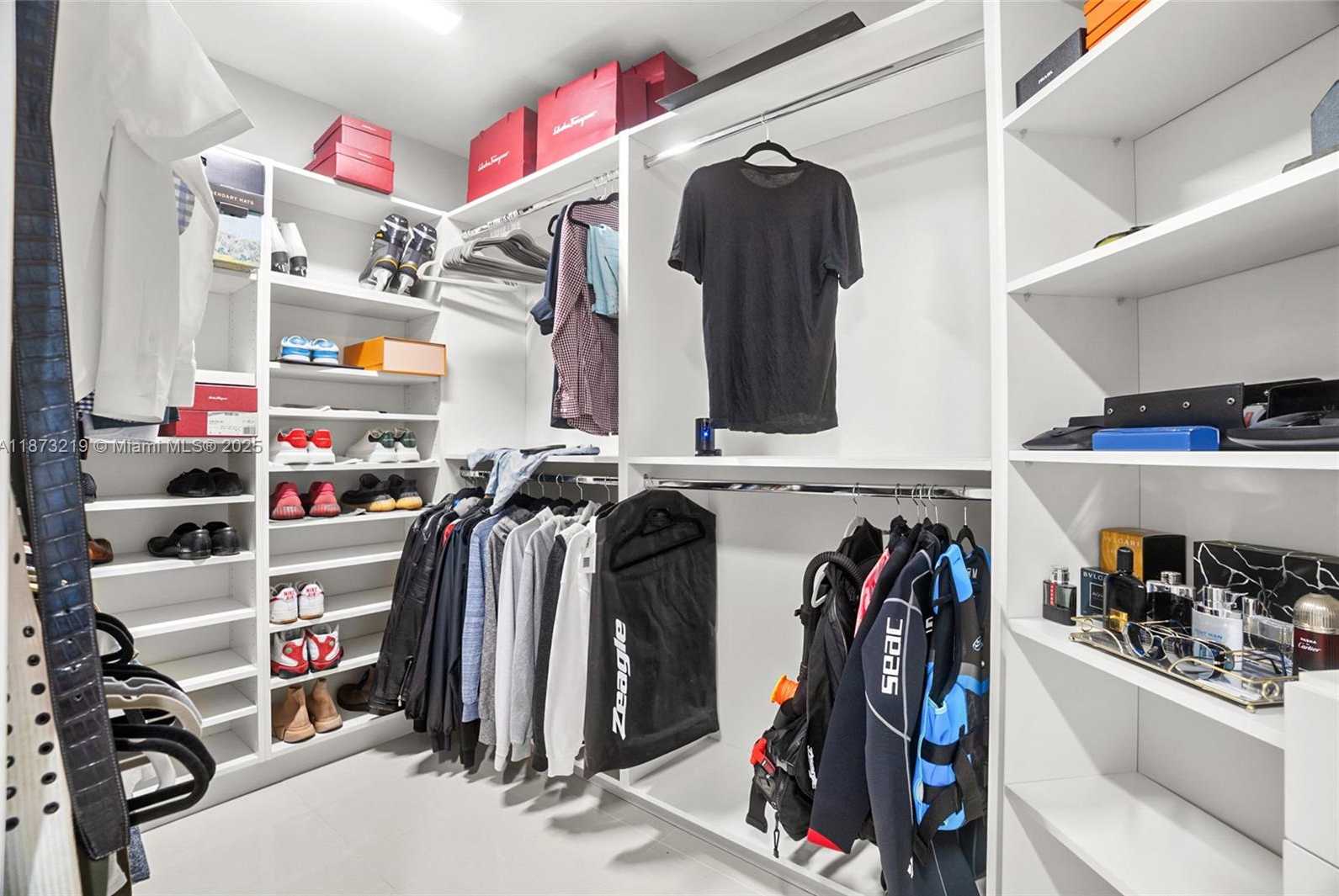 Small Image of 879 NORTH EAST 195TH ST #228, Miami Number 32