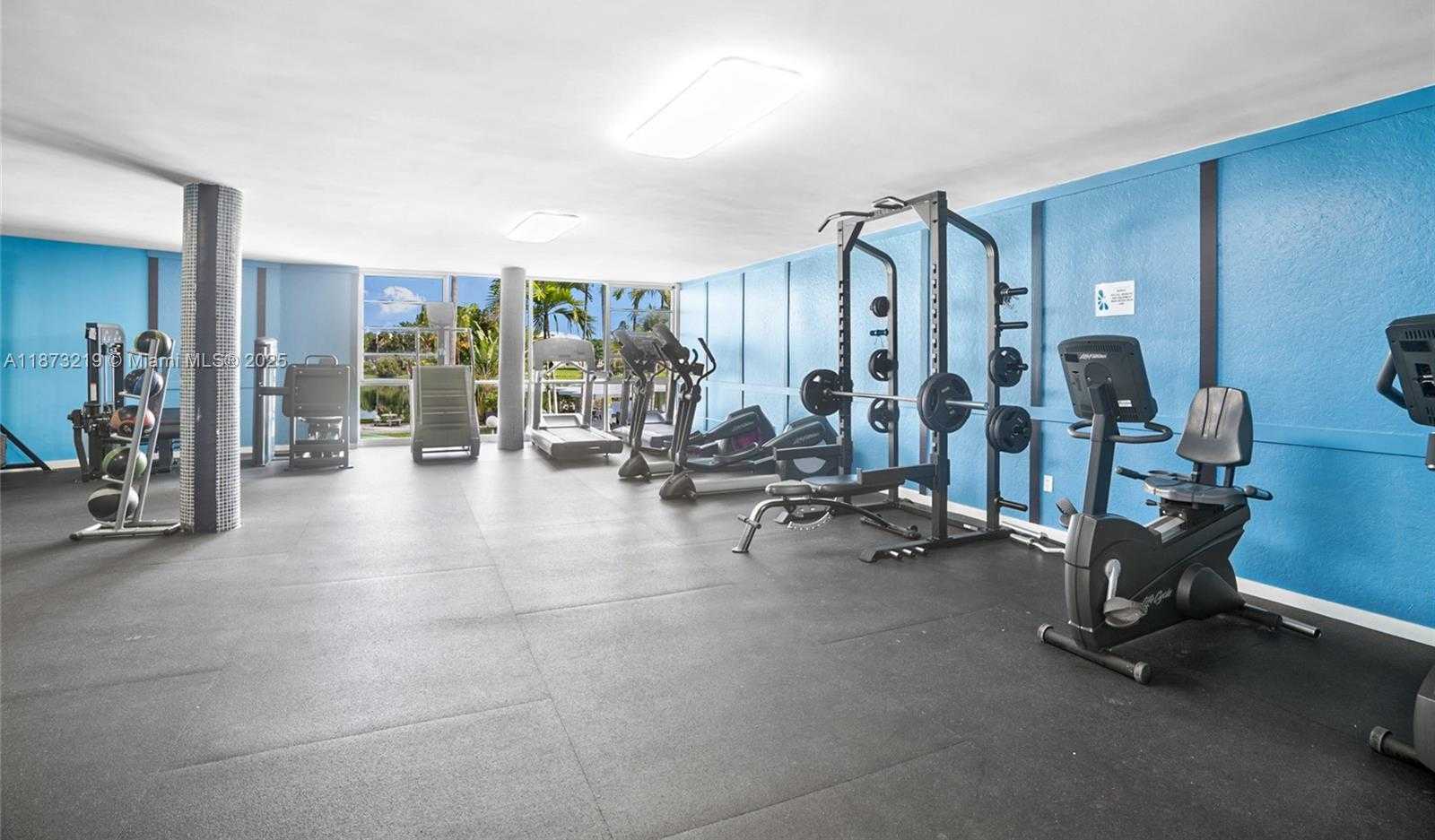 Small Image of 879 NORTH EAST 195TH ST #228, Miami Number 36