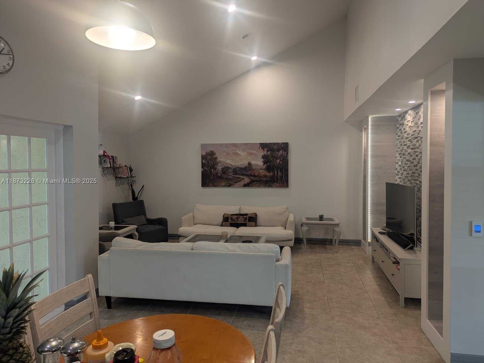 Small Image of 9317 KETAY CIR, Boca Raton Number 20