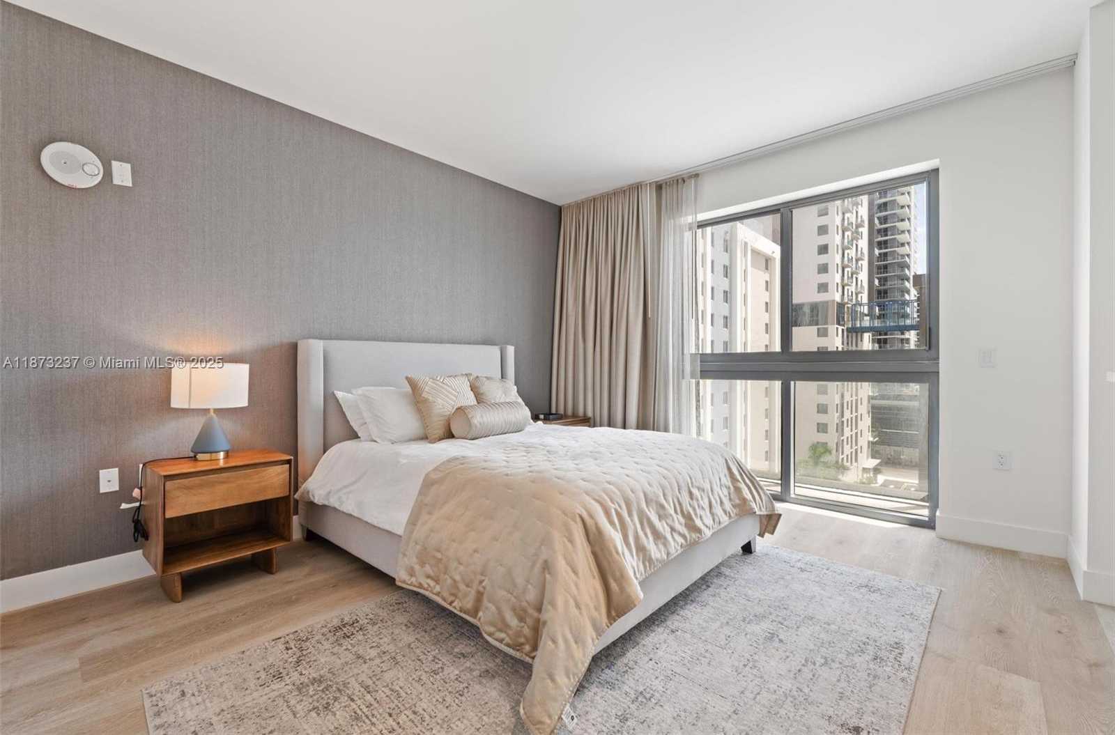 Small Image of 229 SOUTH WEST 9TH ST #608, Miami Number 16