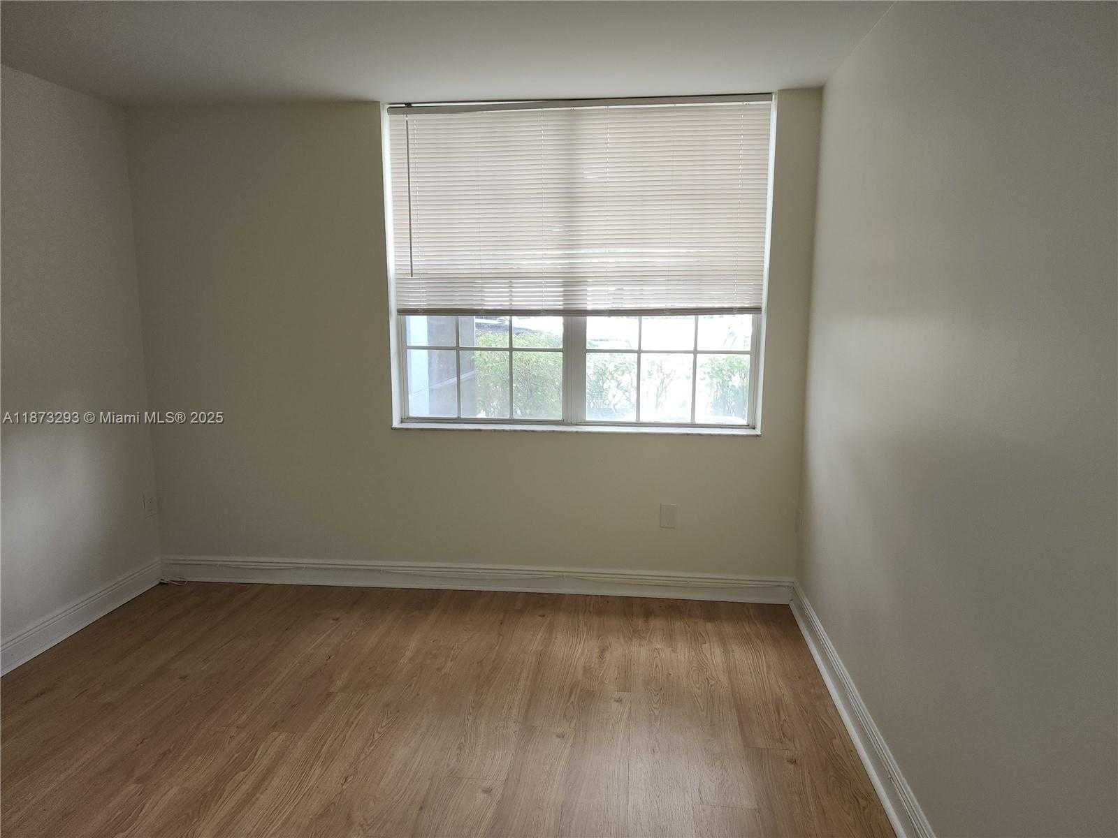 Small Image of 3259 CLINT MOORE RD #103, Boca Raton Number 37