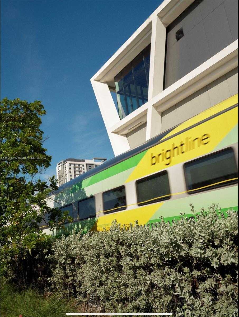 Small Image of 505 NE 2ND STREET #15B, Fort Lauderdale Number 16