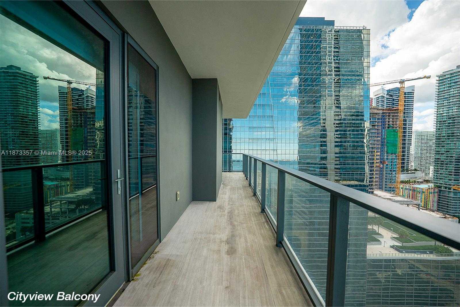 Small Image of 1451 BRICKELL AVE #2706, Miami Number 15