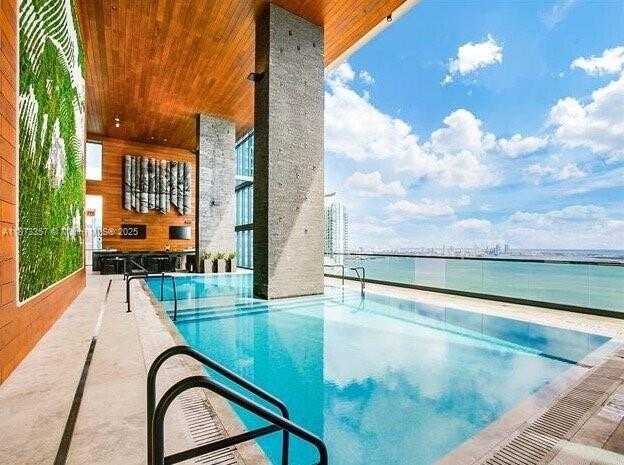 Small Image of 1451 BRICKELL AVE #2706, Miami Number 19
