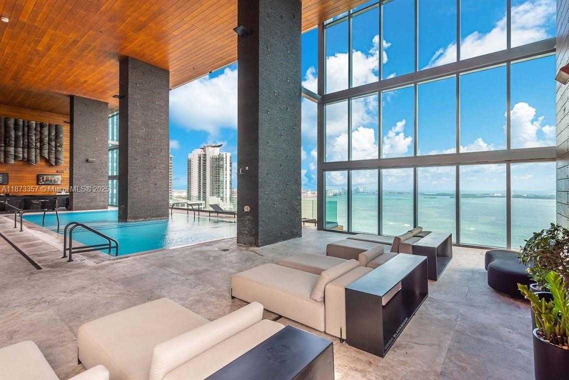 Small Image of 1451 BRICKELL AVE #2706, Miami Number 22