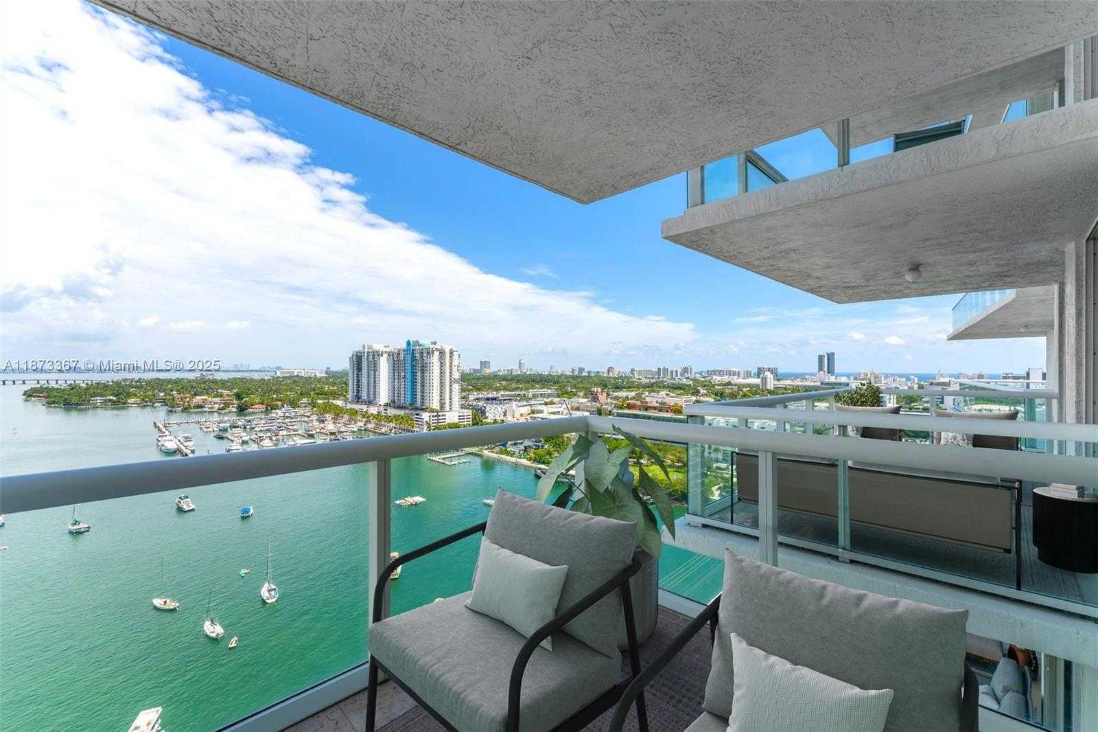 Small Image of 10 VENETIAN WAY #1903, Miami Beach Number 2