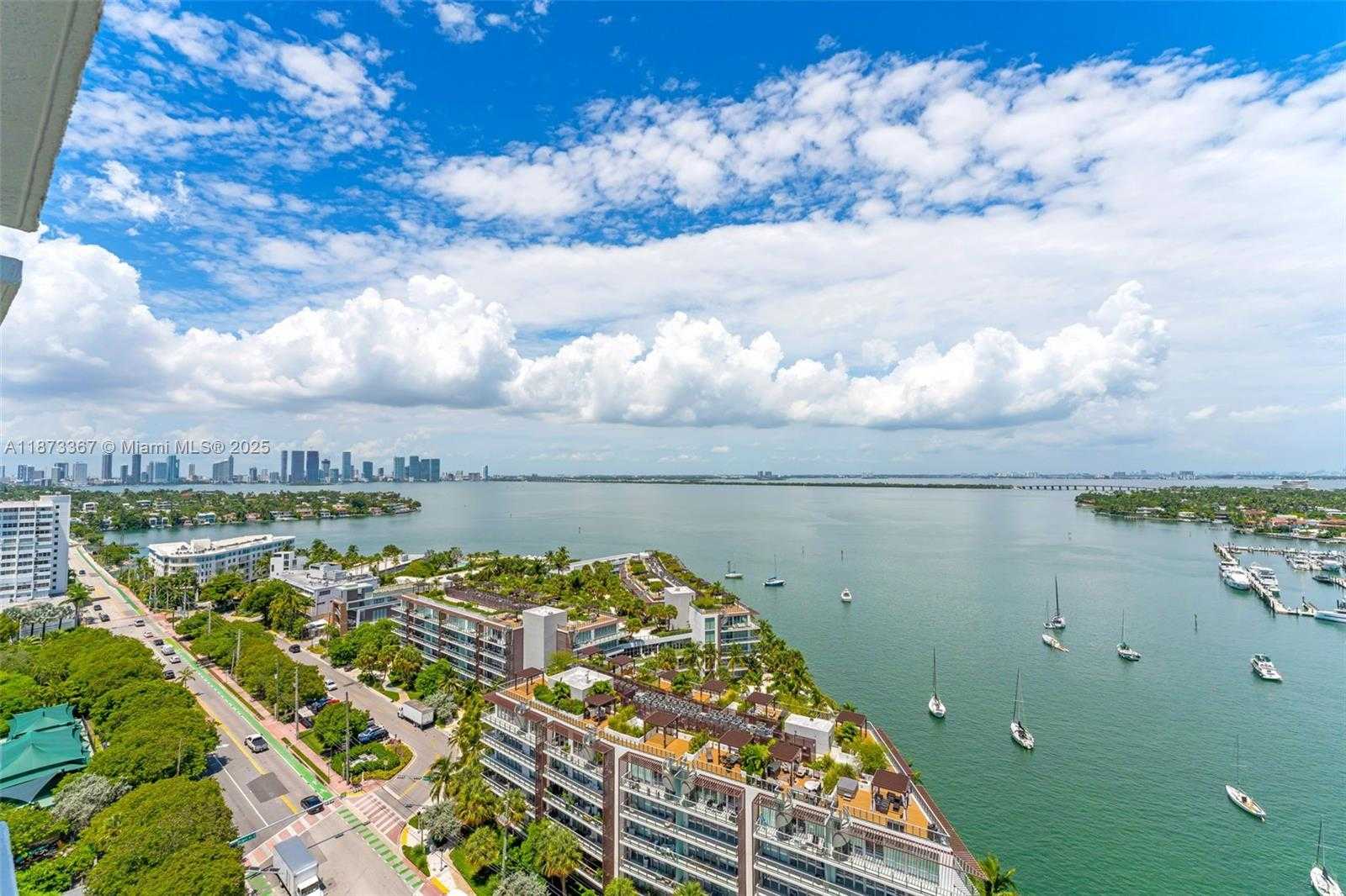 Small Image of 10 VENETIAN WAY #1903, Miami Beach Number 25