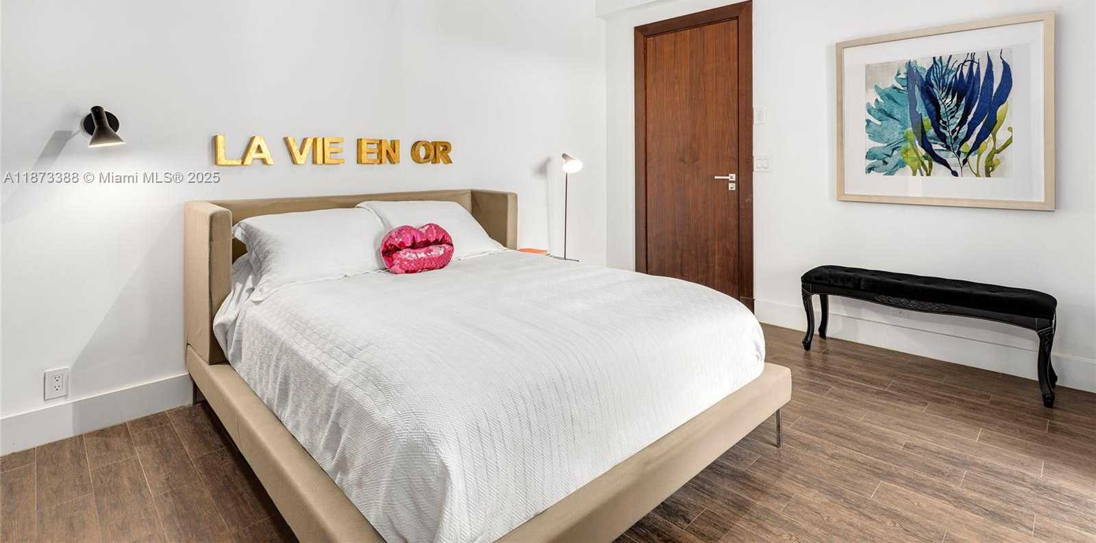 Small Image of 5344 FISHER ISLAND DR #5344, Miami Number 29