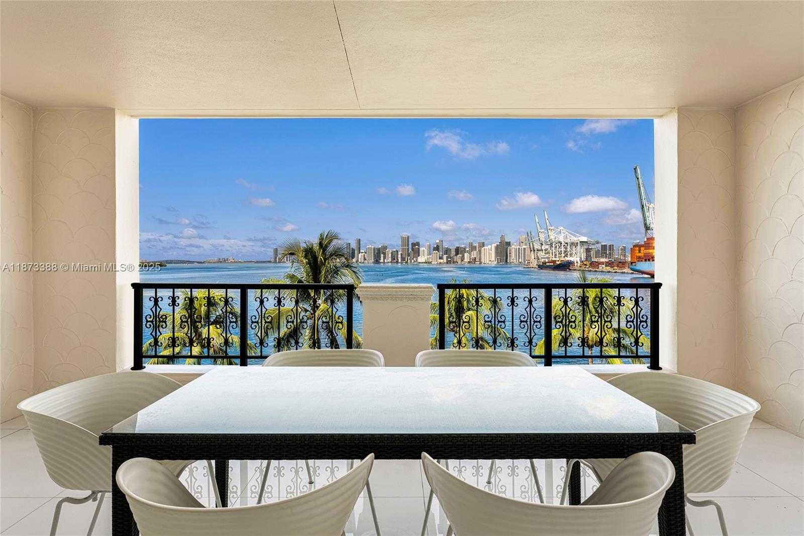 Small Image of 5344 FISHER ISLAND DR #5344, Miami Number 6