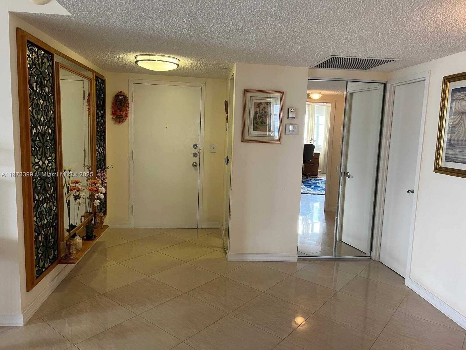 Small Image of 251 174TH ST #1905, Sunny Isles Beach Number 6