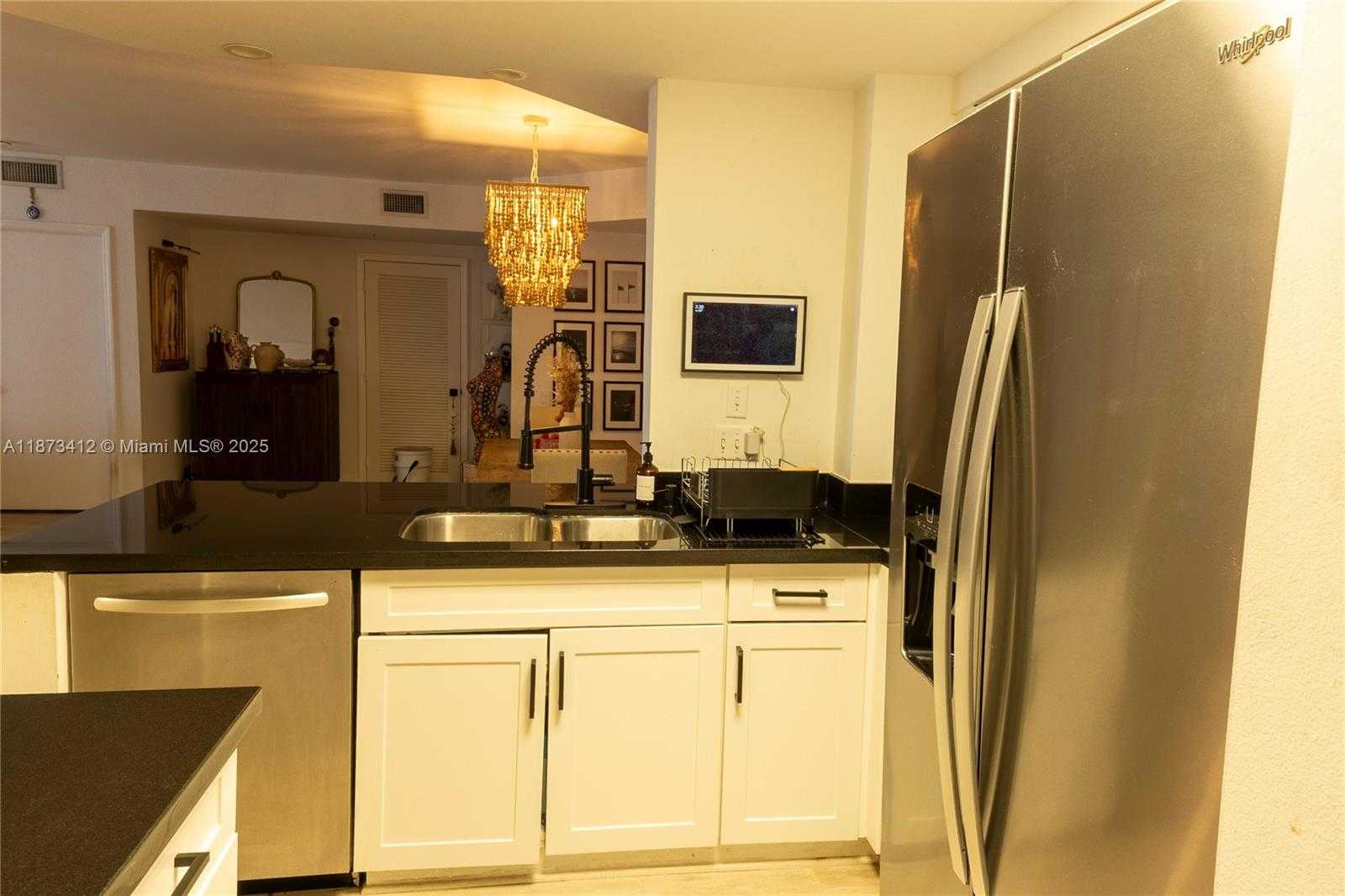 Small Image of 701 BRICKELL KEY BLVD #1106, Miami Number 9