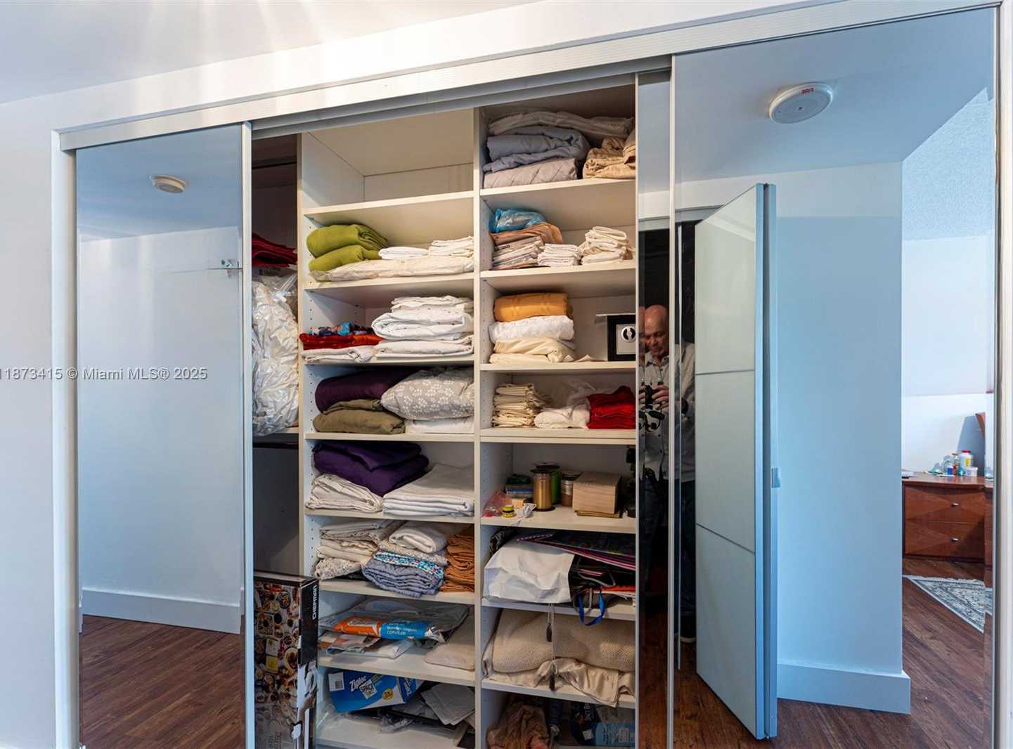 Small Image of 3640 YACHT CLUB DR #305, Aventura Number 32