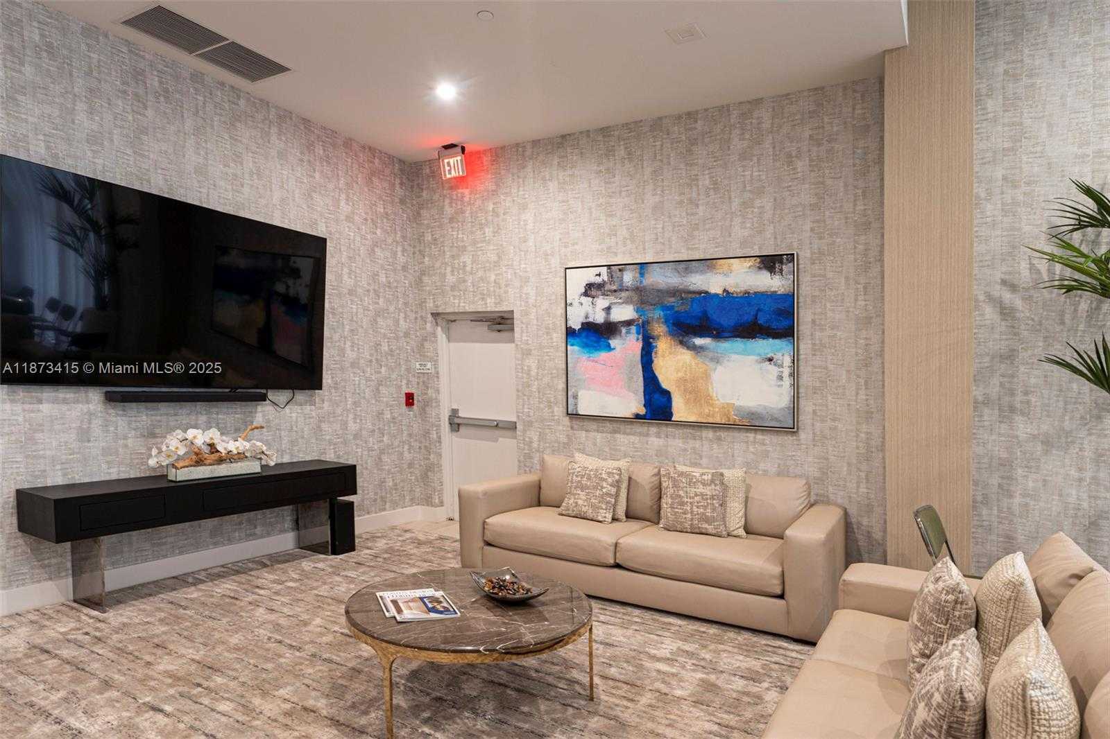 Small Image of 3640 YACHT CLUB DR #305, Aventura Number 46