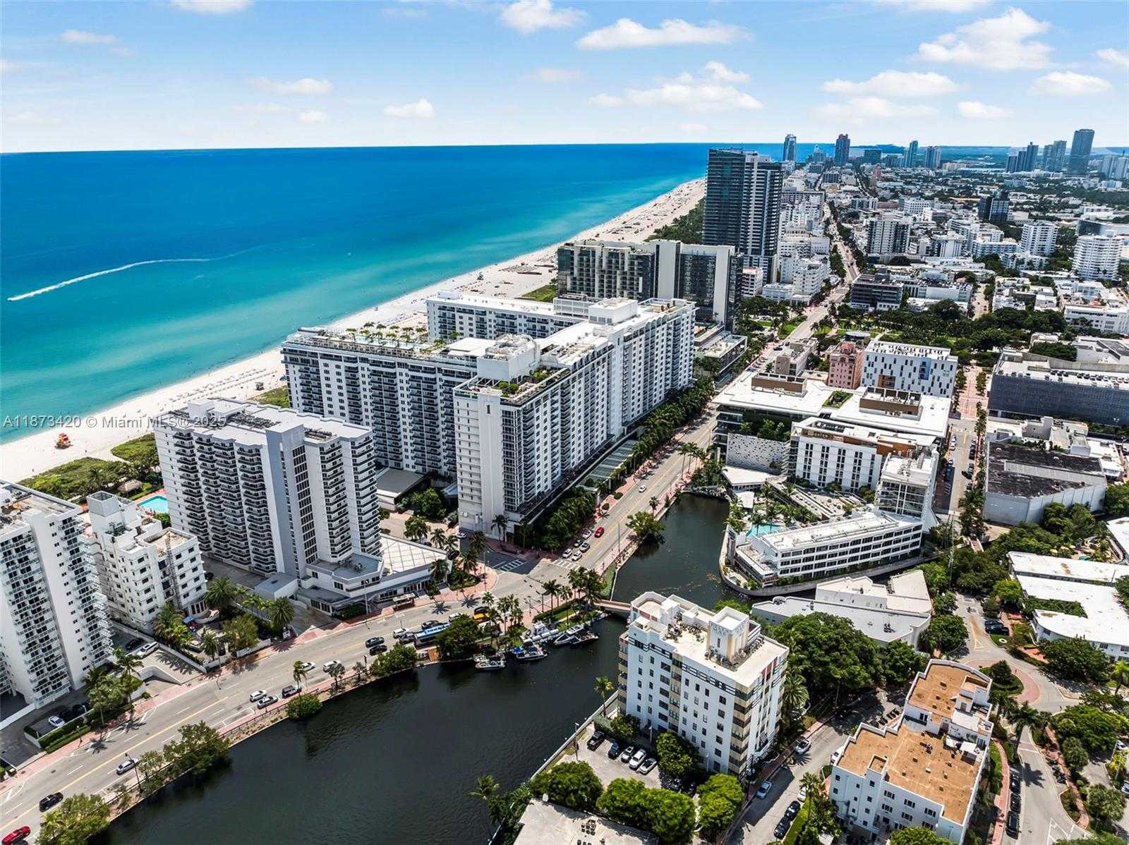 Small Image of 2401 COLLINS AVE #404, Miami Beach Number 31