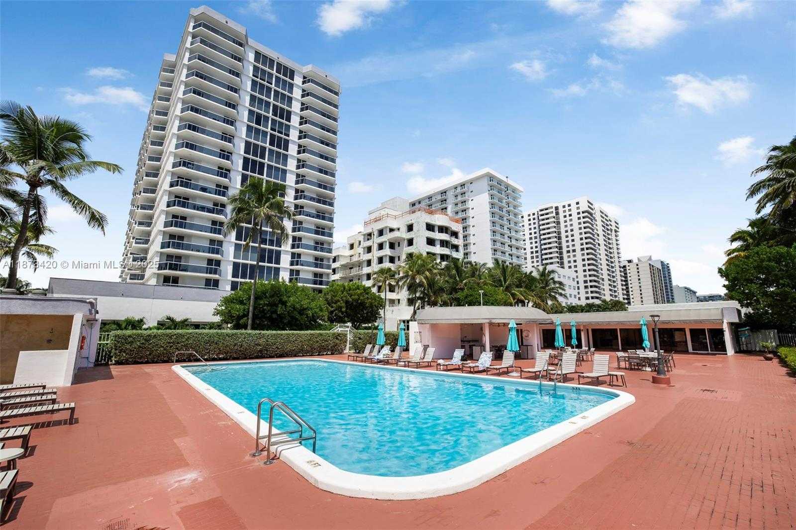 Small Image of 2401 COLLINS AVE #404, Miami Beach Number 33