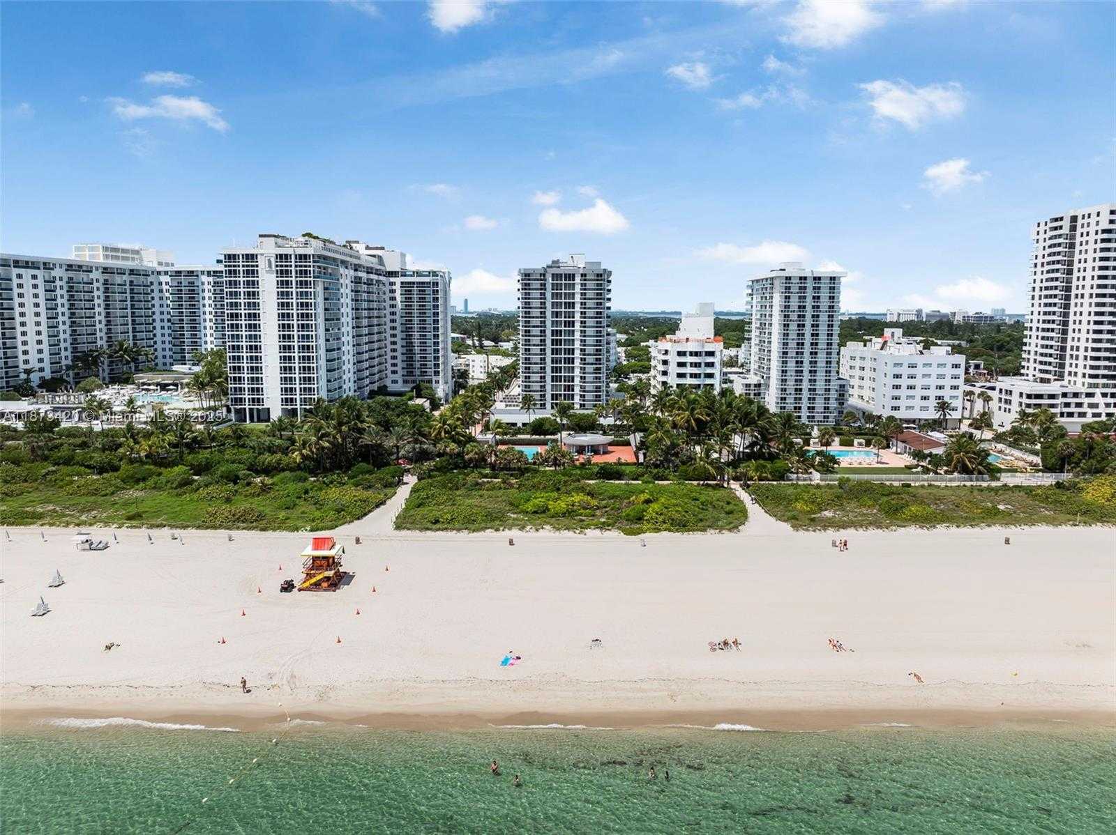 Small Image of 2401 COLLINS AVE #404, Miami Beach Number 36