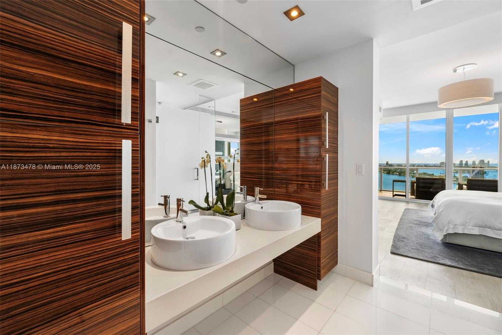 Small Image of 2020 NORTH BAYSHORE DR #3106, Miami Number 16