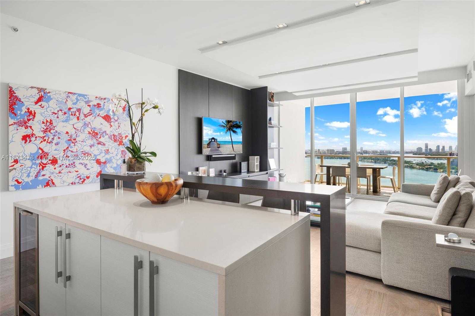 Small Image of 2020 NORTH BAYSHORE DR #3106, Miami Number 6