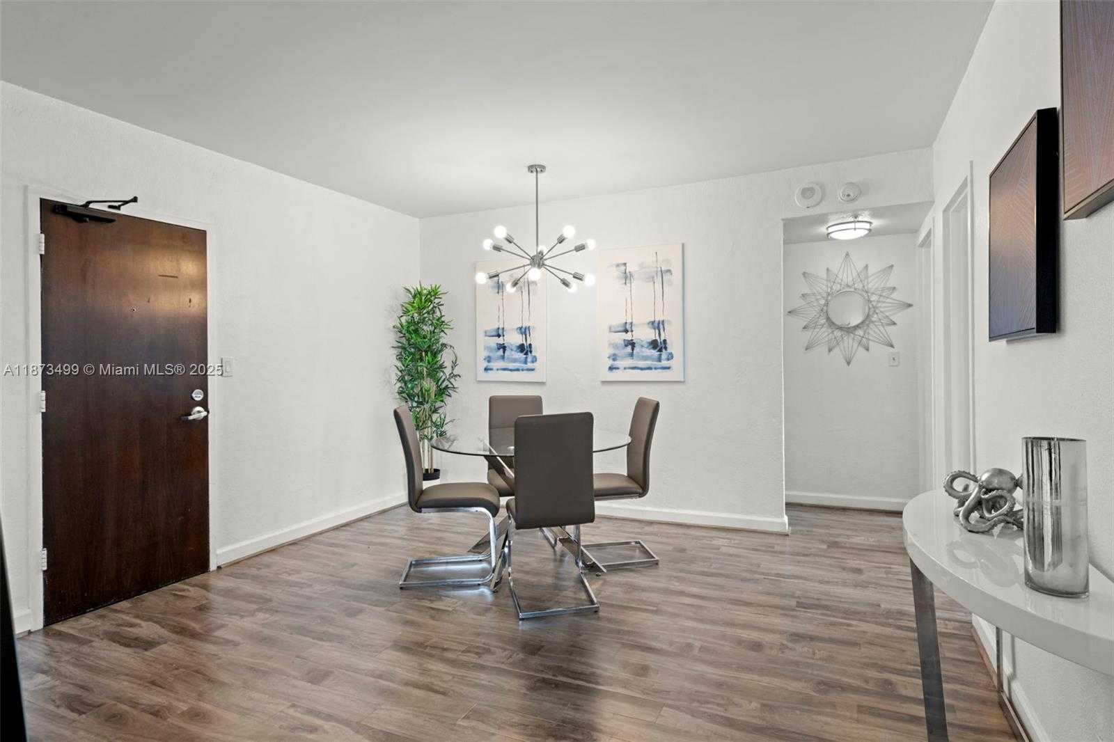 Small Image of 1500 BAY RD #1438S, Miami Beach Number 5