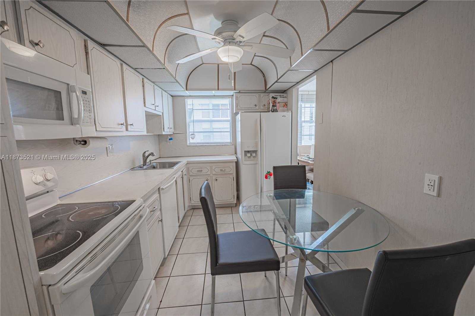 Small Image of 2761 TAFT ST #204, Hollywood Number 16